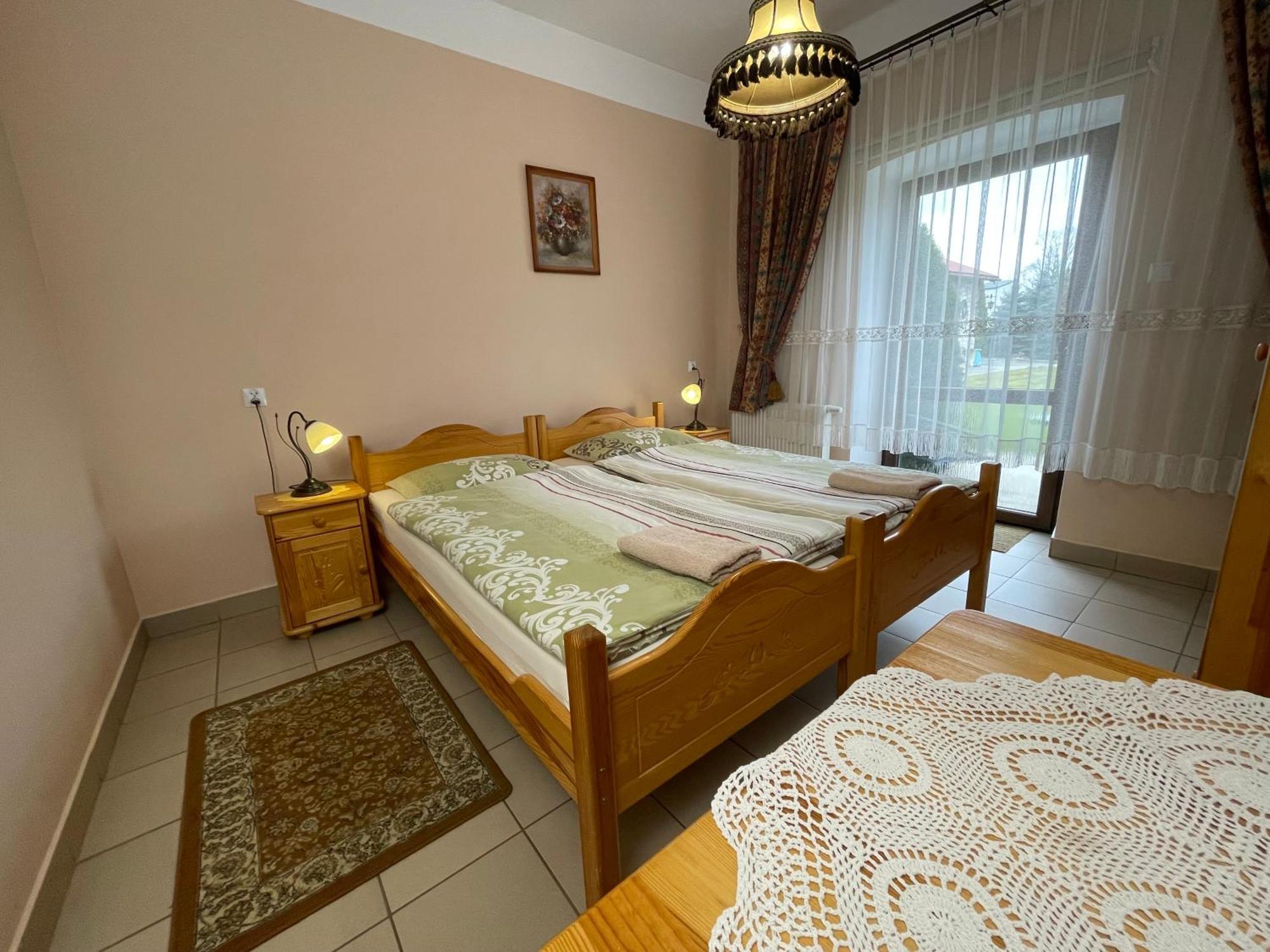 Jurajka Hotel Zarki Exterior photo